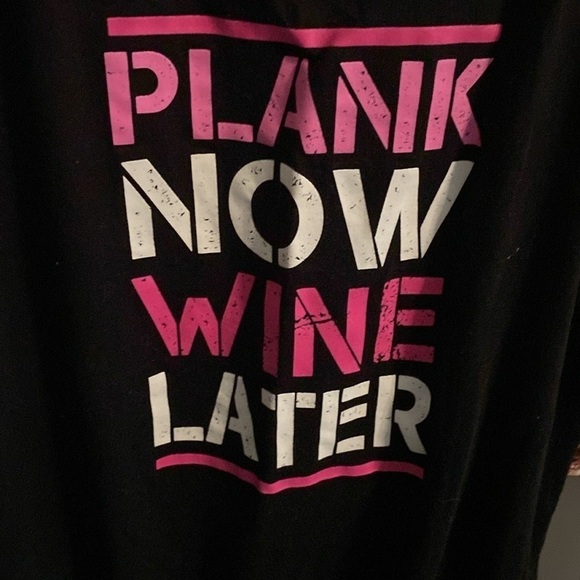 Athletic Works razorback top-Size Medium - Picture 2 of 4